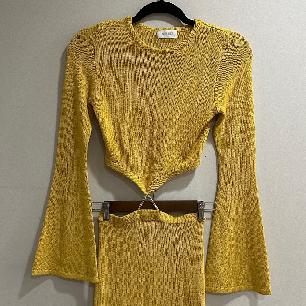 Meshki Anna Flare Sleeve Knit  Dress Yellow - Picture 7 of 16